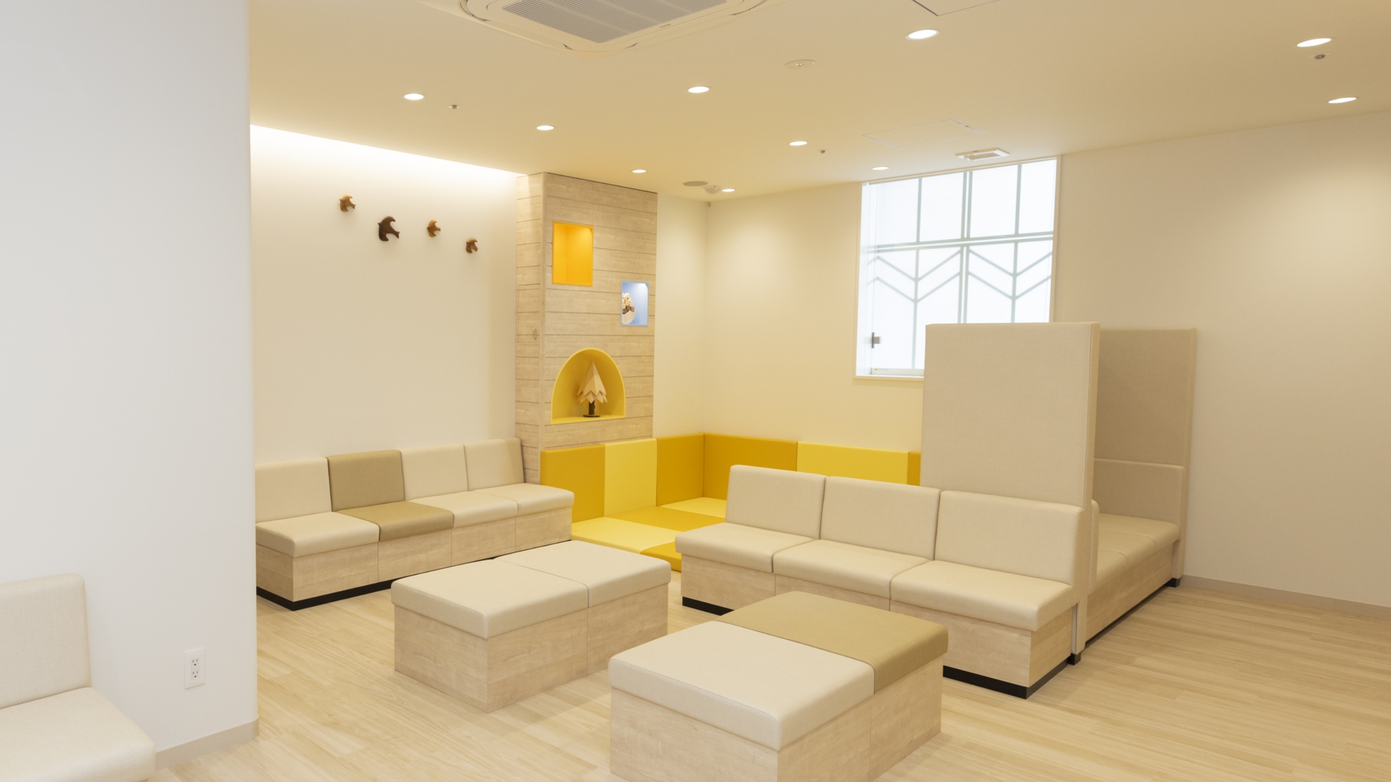 おとなのかたもお子さまも 笑顔になれる そんなクリニックを目指します